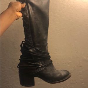 Free Bird by Steve Madden Coal boots sz 8